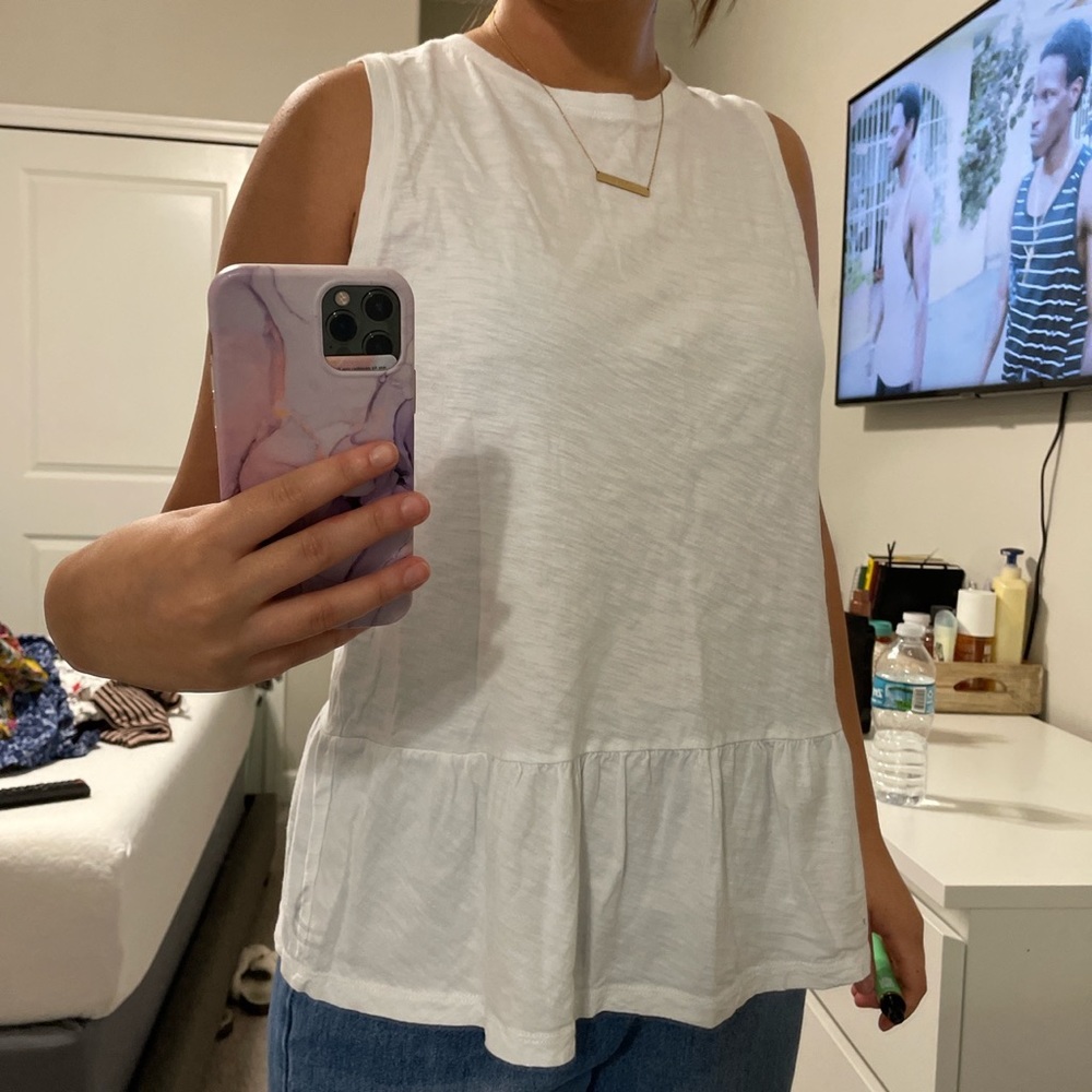 white ruffled tank top